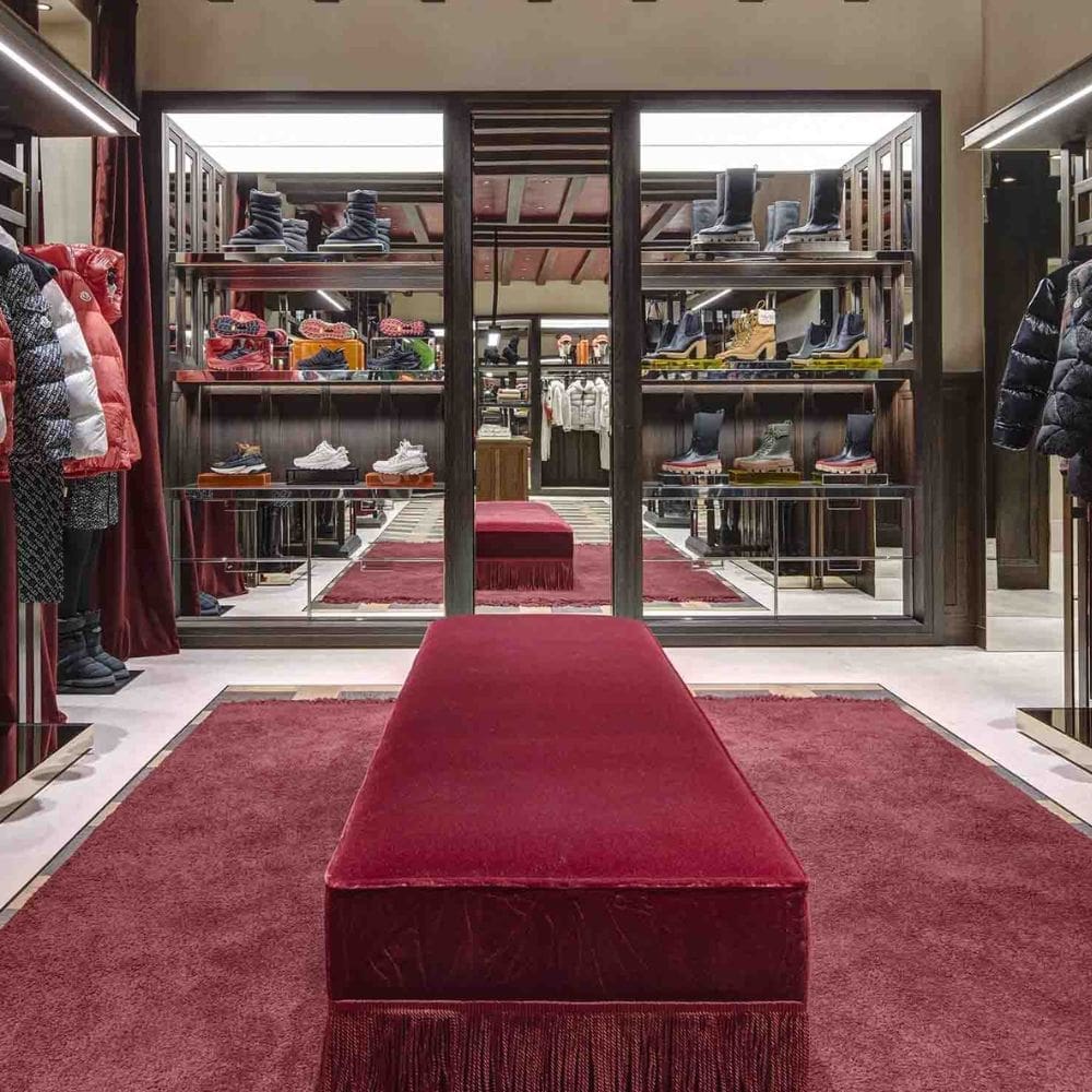 Moncler madrid-Boutiques-Milla de Oro-Madrid-5